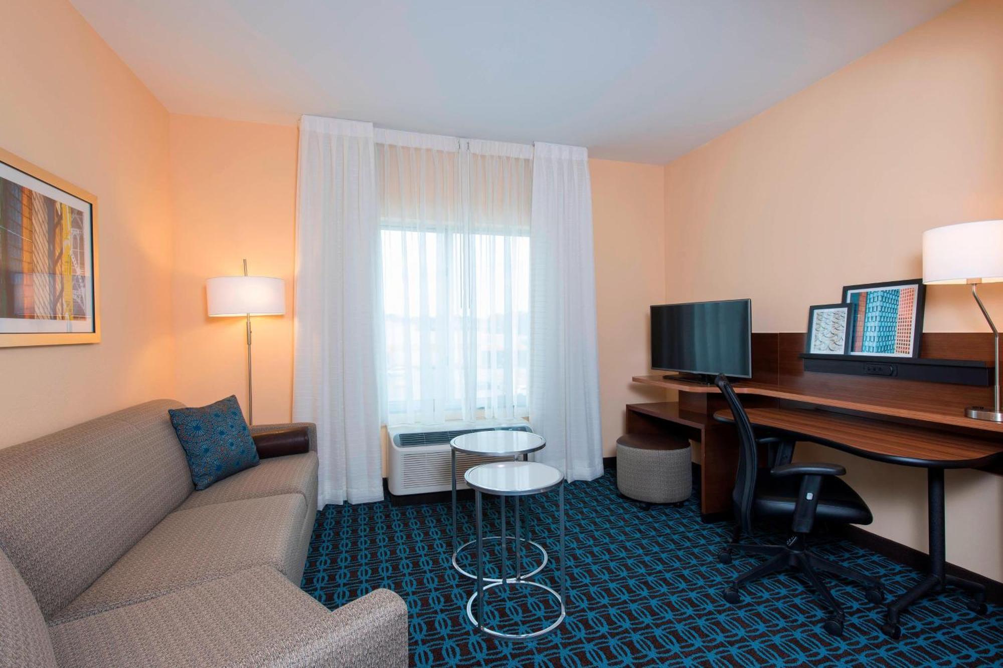 Fairfield Inn & Suites By Marriott Jackson Clinton Ngoại thất bức ảnh