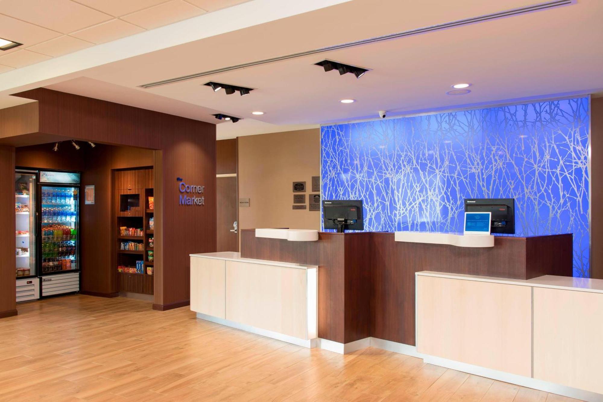 Fairfield Inn & Suites By Marriott Jackson Clinton Ngoại thất bức ảnh