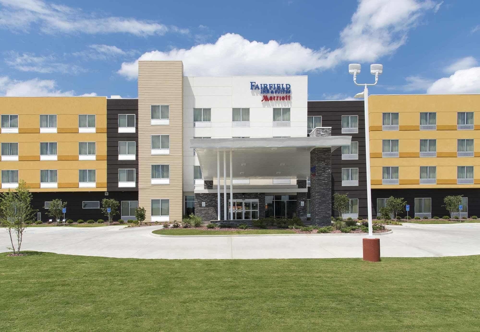 Fairfield Inn & Suites By Marriott Jackson Clinton Ngoại thất bức ảnh