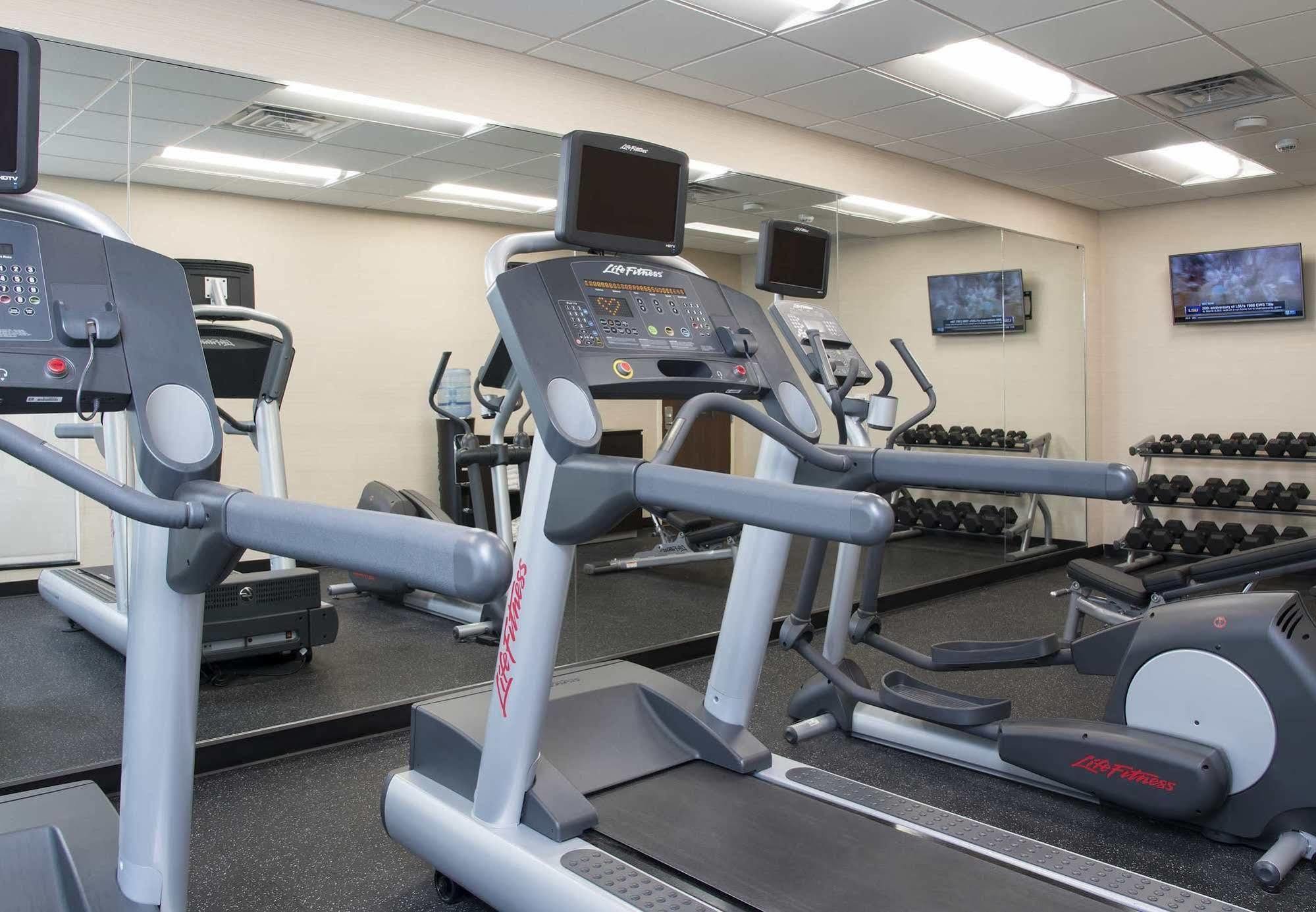 Fairfield Inn & Suites By Marriott Jackson Clinton Ngoại thất bức ảnh